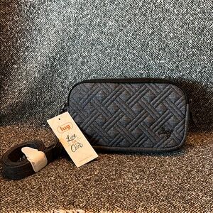 NWT Lug Gray Quilted Coupe XL